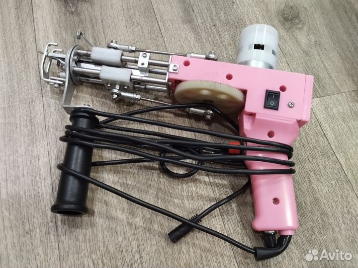 Пистолет для тафтинга