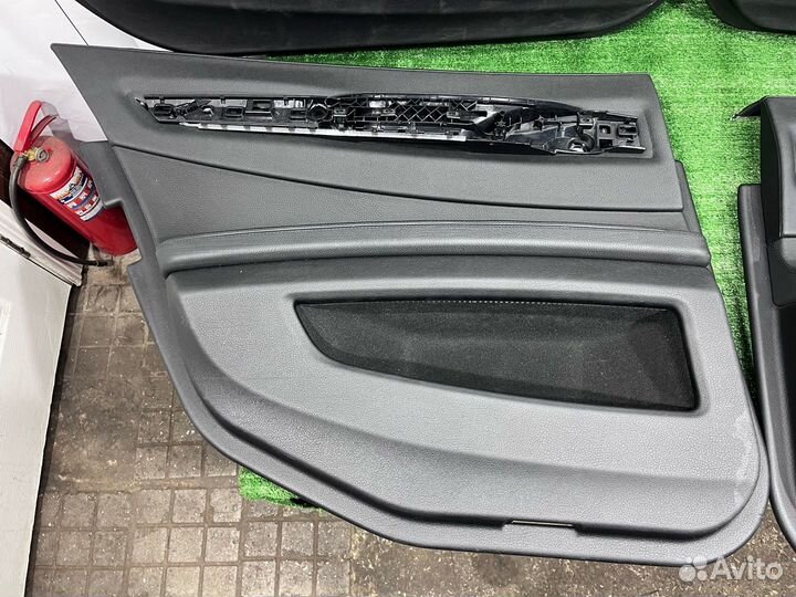 Обшивка двери (комплект) BMW F01