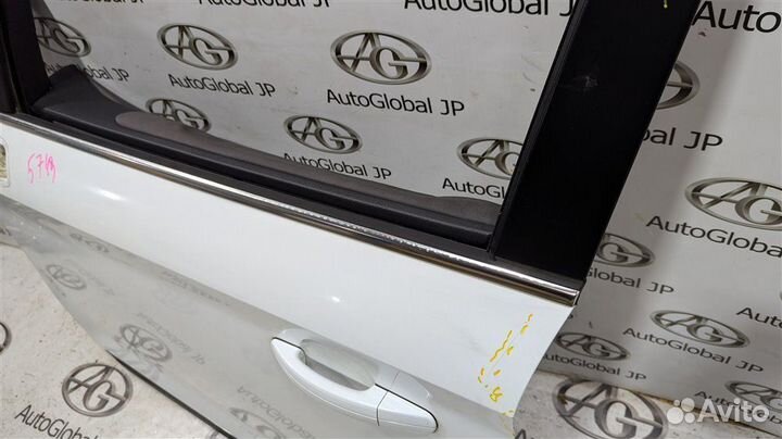 Дверь передняя левая Ford Kuga