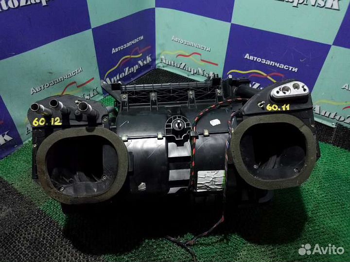 Ремень безопасности задний правый Toyota Camry