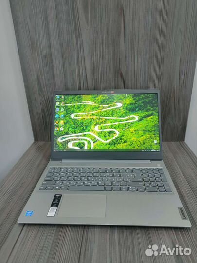 Ноутбук lenovo N5030/8gb/256gb новый