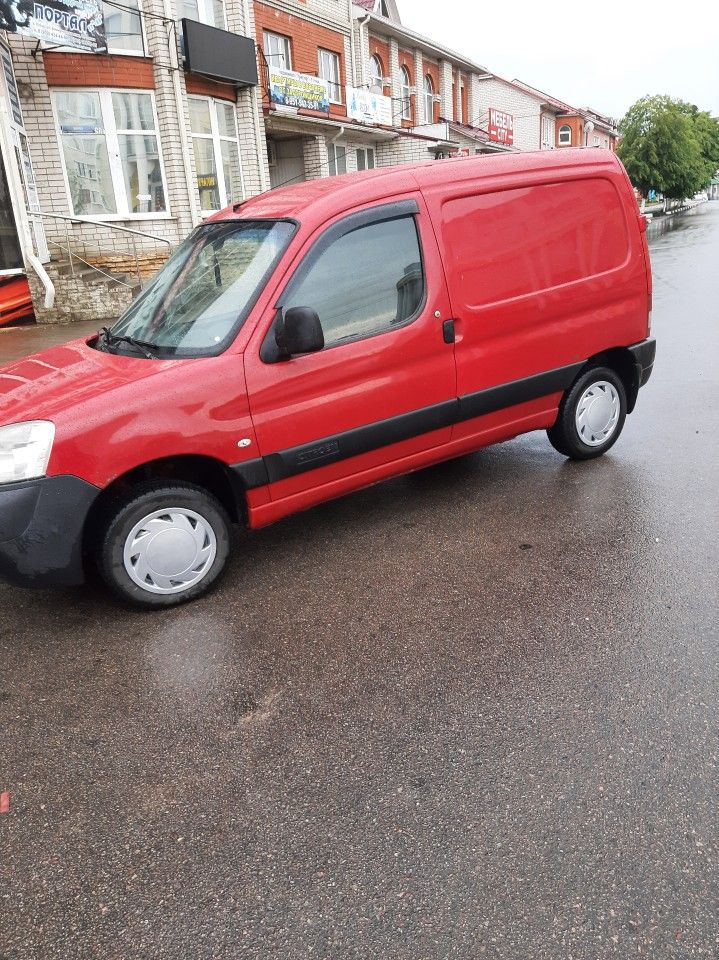 Citroen Berlingo: фото владельца