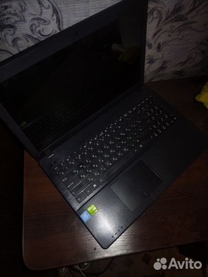 Ноутбук asus