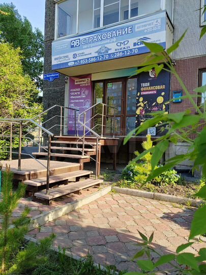 Офис, 17.1 м² (мокрая точка, первая линия)