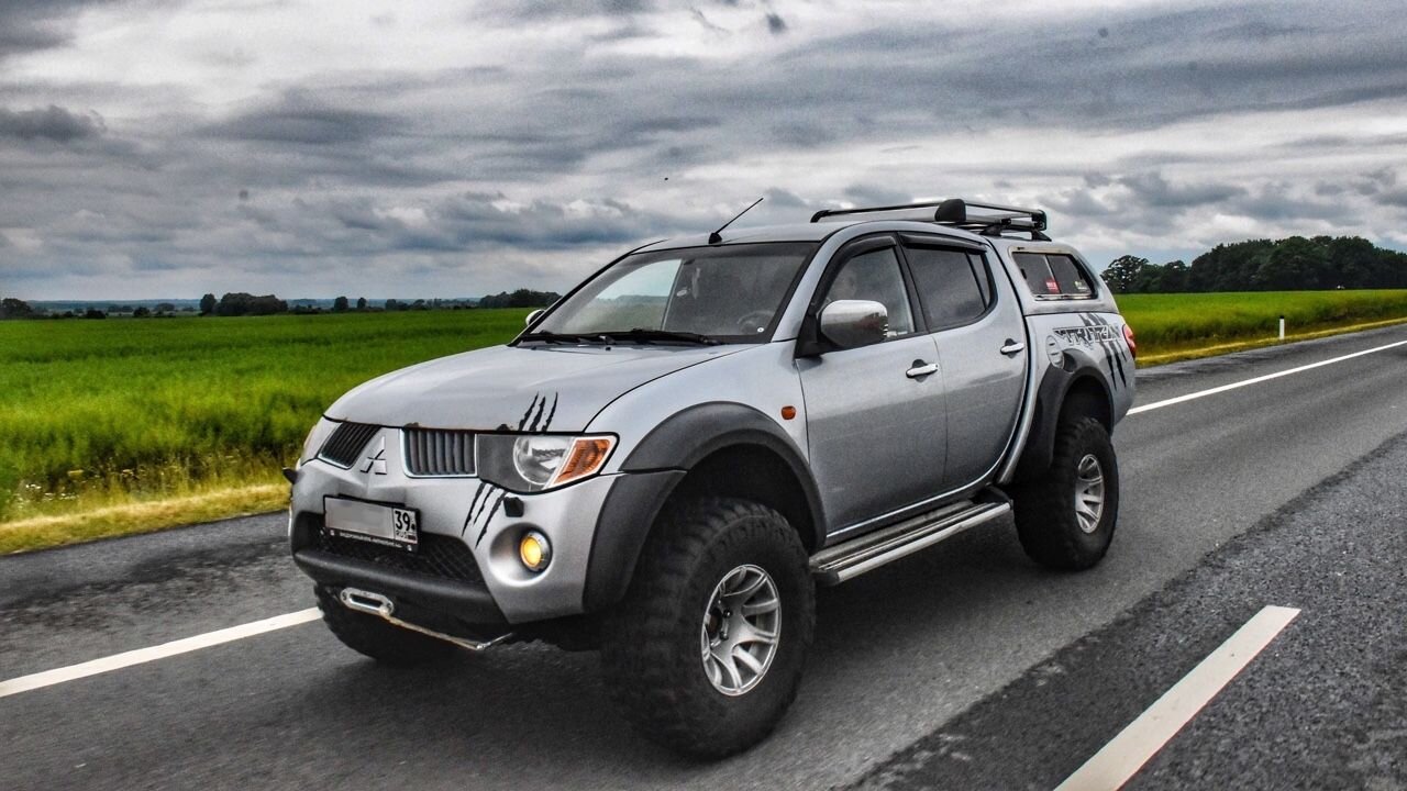 Mitsubishi L200: фото владельца