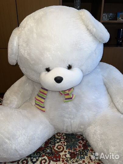 Плюшевый медведь большой