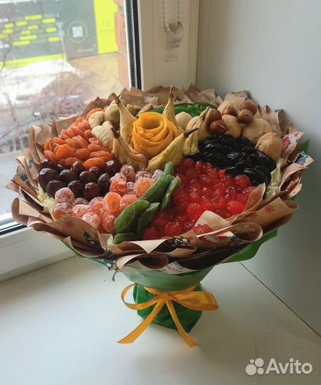 Букет из сухофруктов