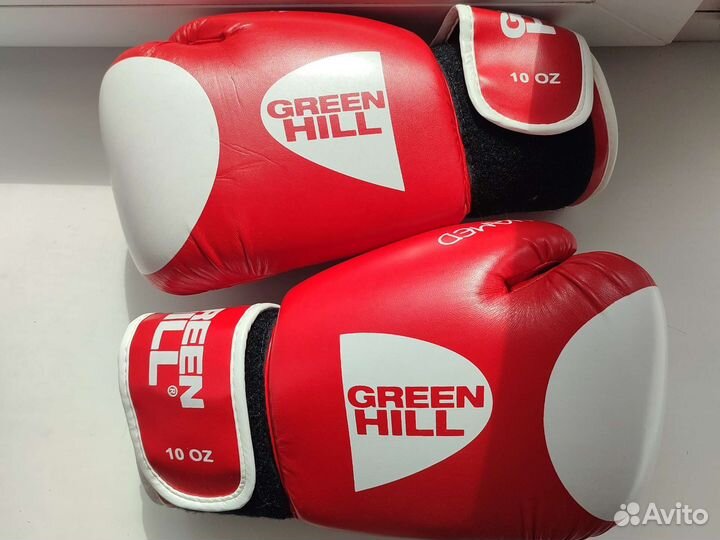 Боксерские перчатки 10 oz детские