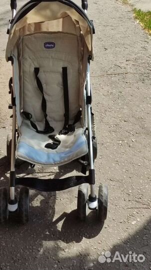 Прогулочная коляска chicco
