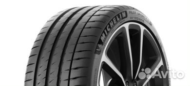 Michelin Pilot Sport 4 S 275/40 R22