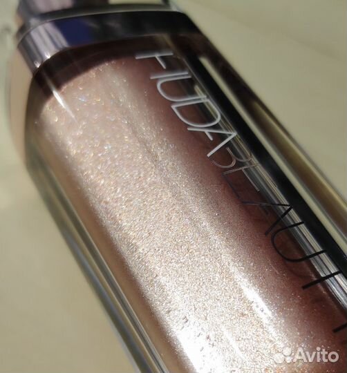 Хайлайтер Huda beauty оттенок Aphrodite