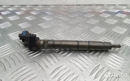 Форсунка дизельная audi A6 C6 (AVN05AL03)