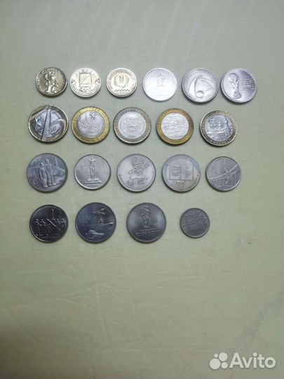 Коллекция монет и банкнот