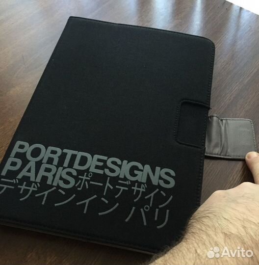 Чехол Kobe универсальный для планшетов 9