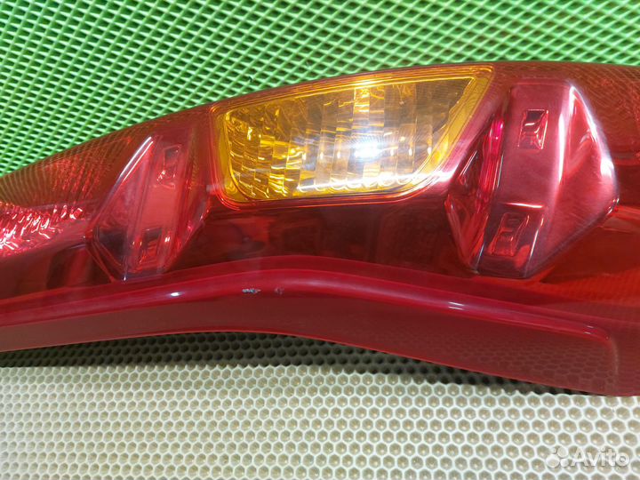 Фонарь задний левый Nissan x-trail t31