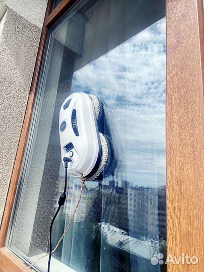 Аренда робота - мойщика окон