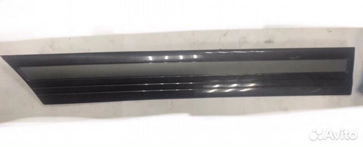 Молдинг на дверь правый Toyota Land Cruiser FZJ100