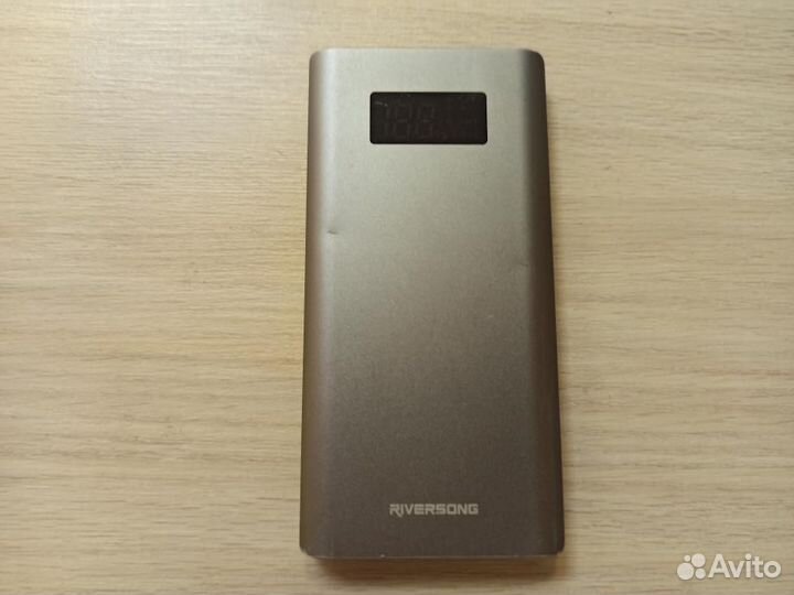 Скупка и обмен: Power Bank Riversong