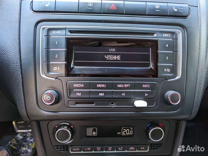 Volkswagen магнитола RCD 220