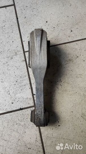 Опора подушка двигателя задняя fluence megane 3