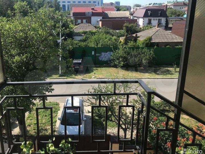 Комната 30 м², 1/3 эт.