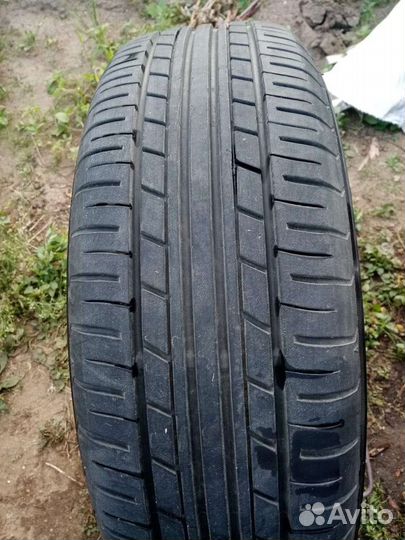 Yokohama BluEarth Ecos ES31 8.40/10.5 R15 30