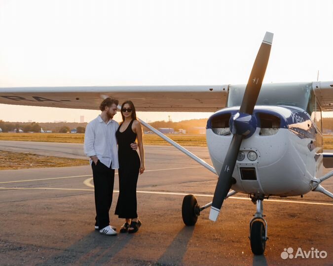 Как удивить вторую половинку - свидание в самолете