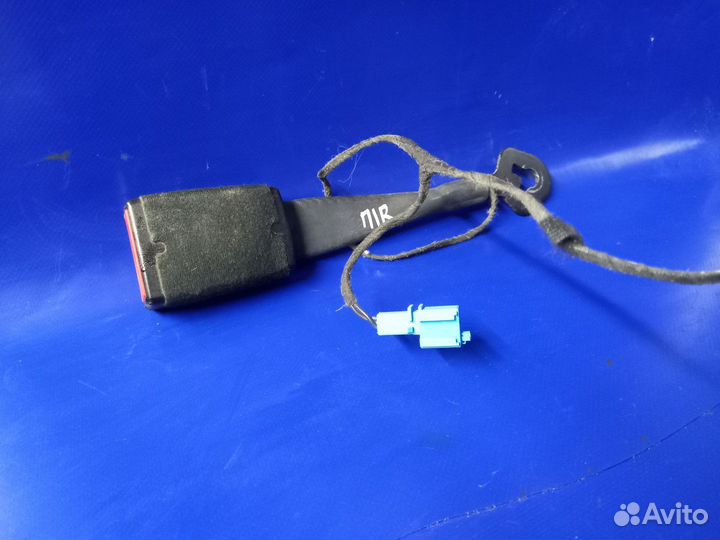 Ответная часть ремня безопасности Volkswagen Jetta