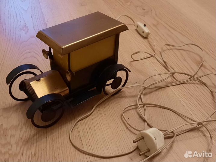 Светильник 