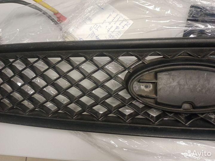 Решетка радиатора Ford Fusion