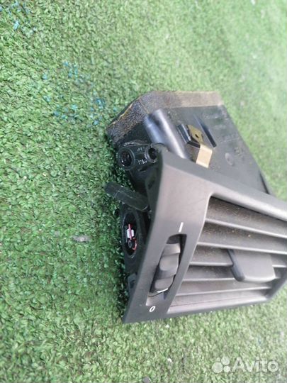 Дефлектор воздушный Bmw X3 E83 M54B25 2004