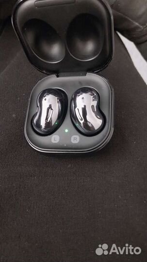 Наушники samsung galaxy buds live