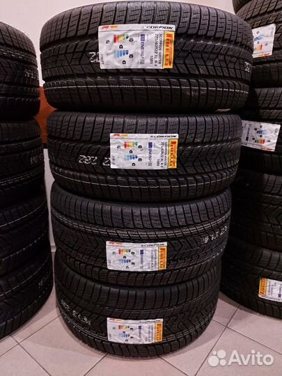 Pirelli Scorpion Winter 315/35 R22 111V