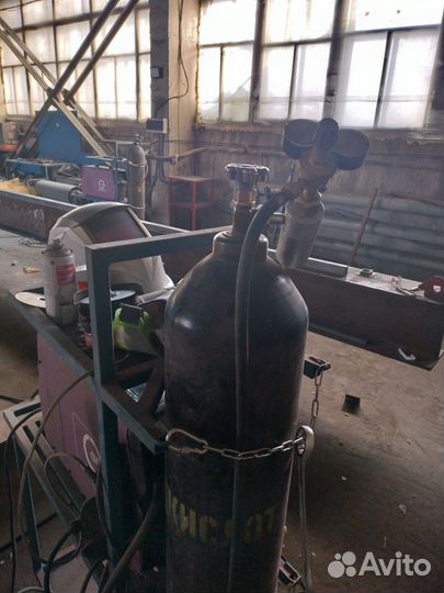 Слесарь разнорабочий