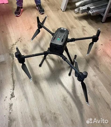 Дрон DJI Matrice 300 RTK Дрон + H20T подвес. Unive