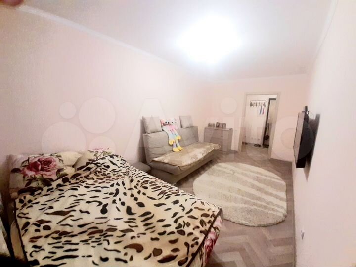 1-к. квартира, 43 м², 7/18 эт.