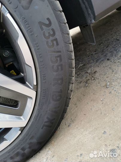 Continental ContiPremiumContact 6 235/55 R19