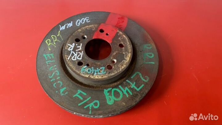 Диск тормозной передний правый Honda Elysion RR1