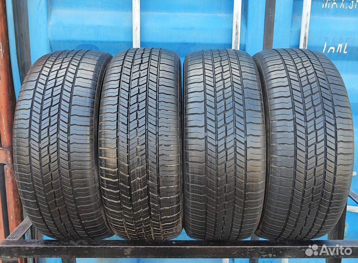 Yokohama Geolandar G035 215/55 R17 94V