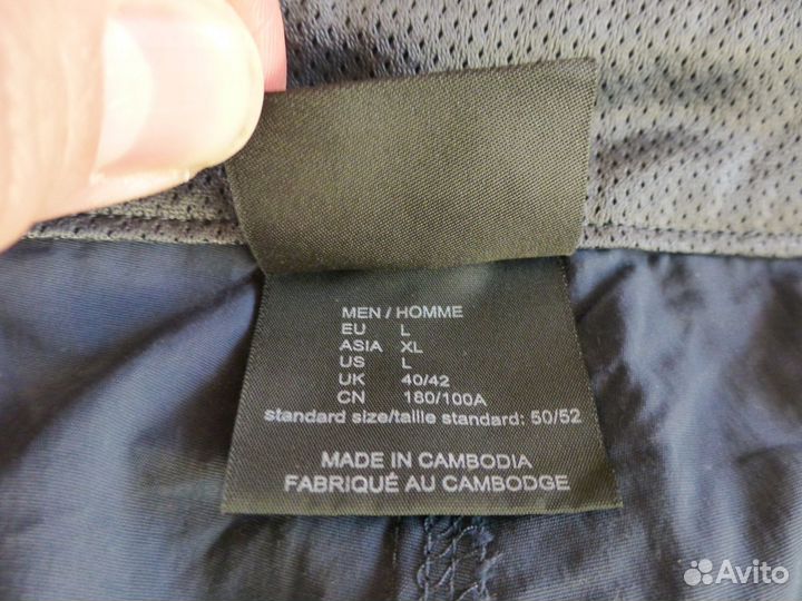 Шорты мужские,jack wolfskin''оригинал-L