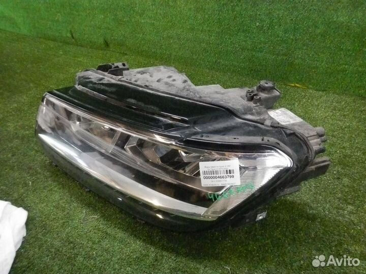 Фара левая Volkswagen Tiguan