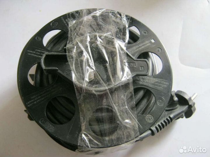 Пылесос Bosch BSG 82480/15 на запчасти