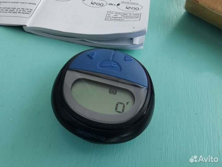 Шагомер Geonaute on step 100