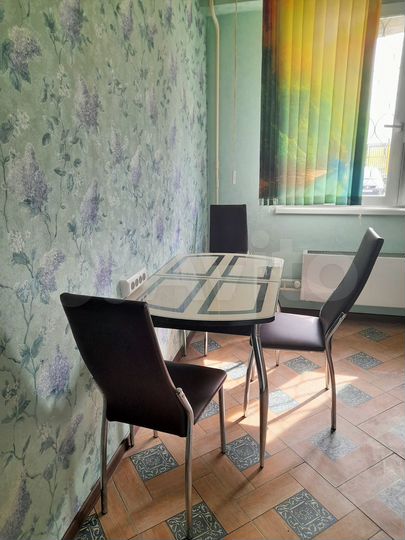 1-к. квартира, 40 м², 1/17 эт.