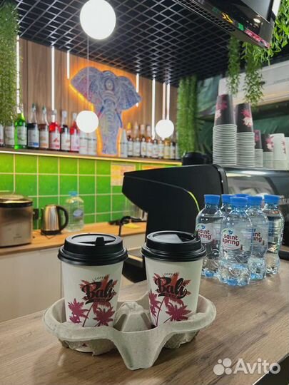 Кофейня с уникальной концепцией бара на острове