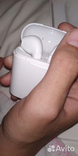 Беспроводные наушники на запчасти