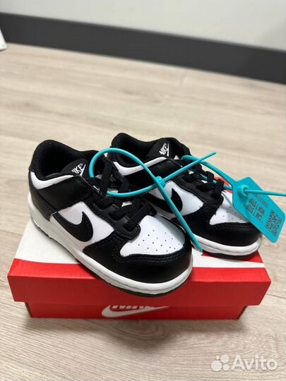 Кроссовки детские nike dunk low