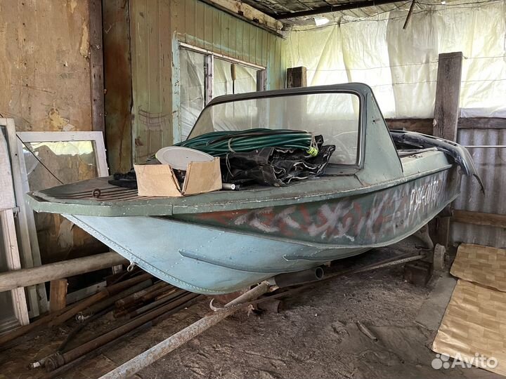 Лодка Ока 4