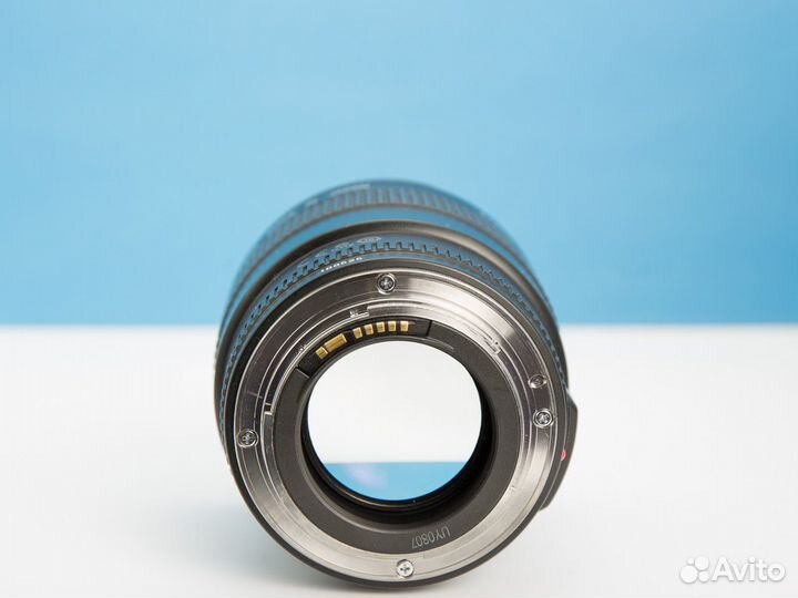 Canon EF 35mm f/1.4L USM