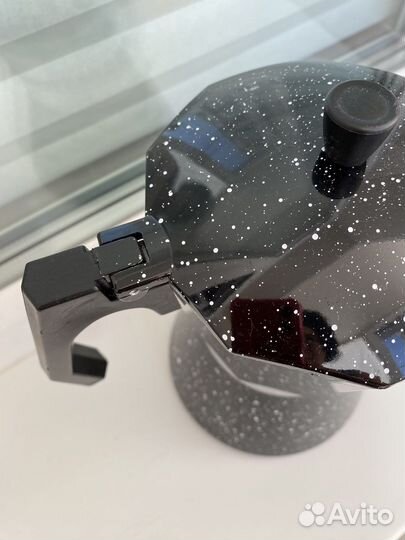 Гейзерная кофеварка для индукционной плиты